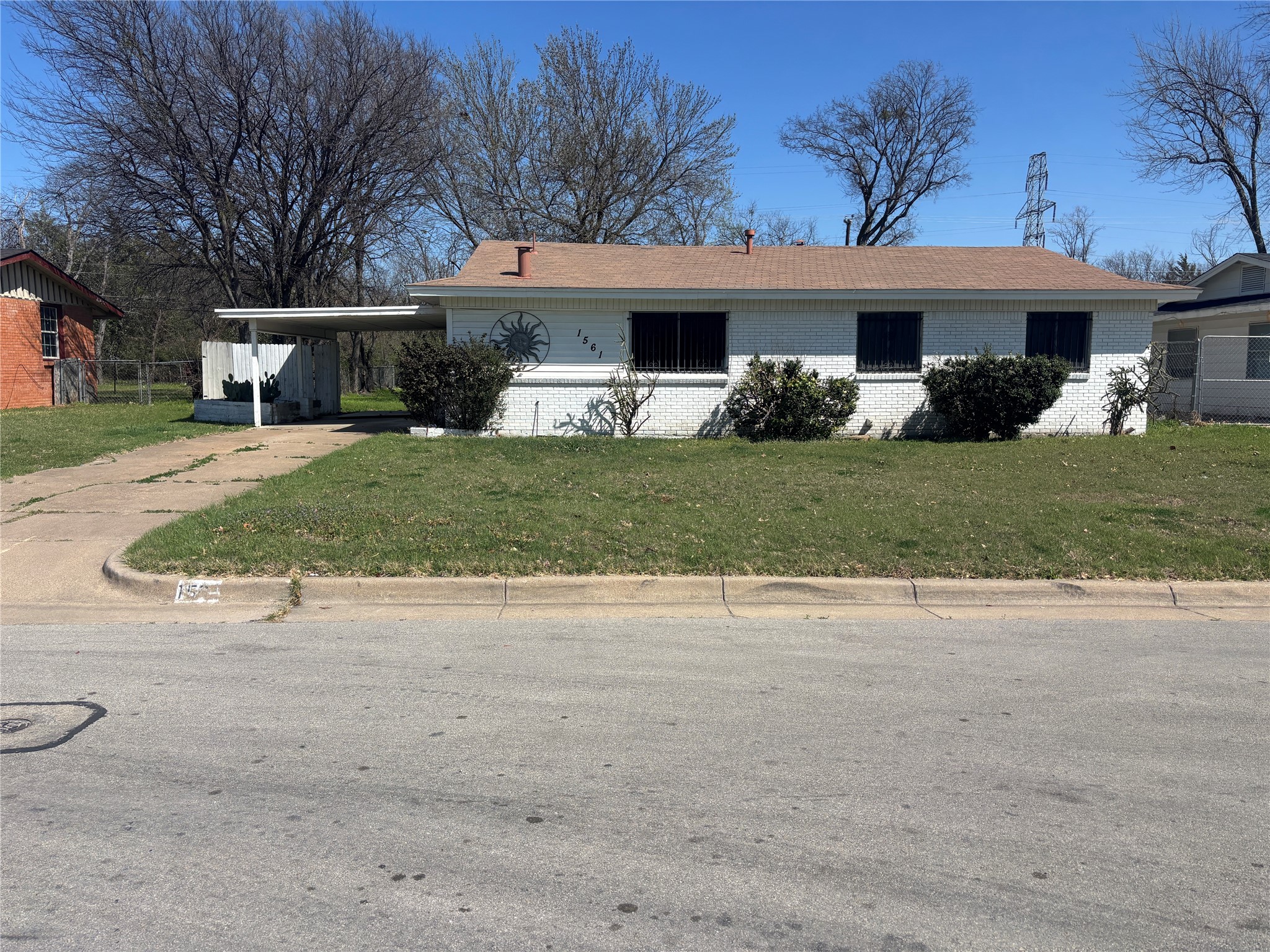 1561 Milmo Drive Fort Worth TX 76134