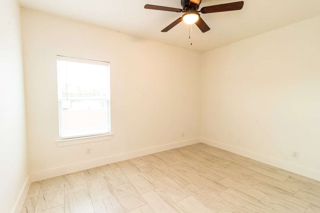 536 Highview Court Godley TX 76044