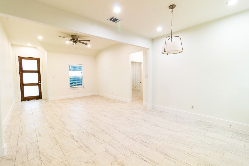 536 Highview Court Godley TX 76044