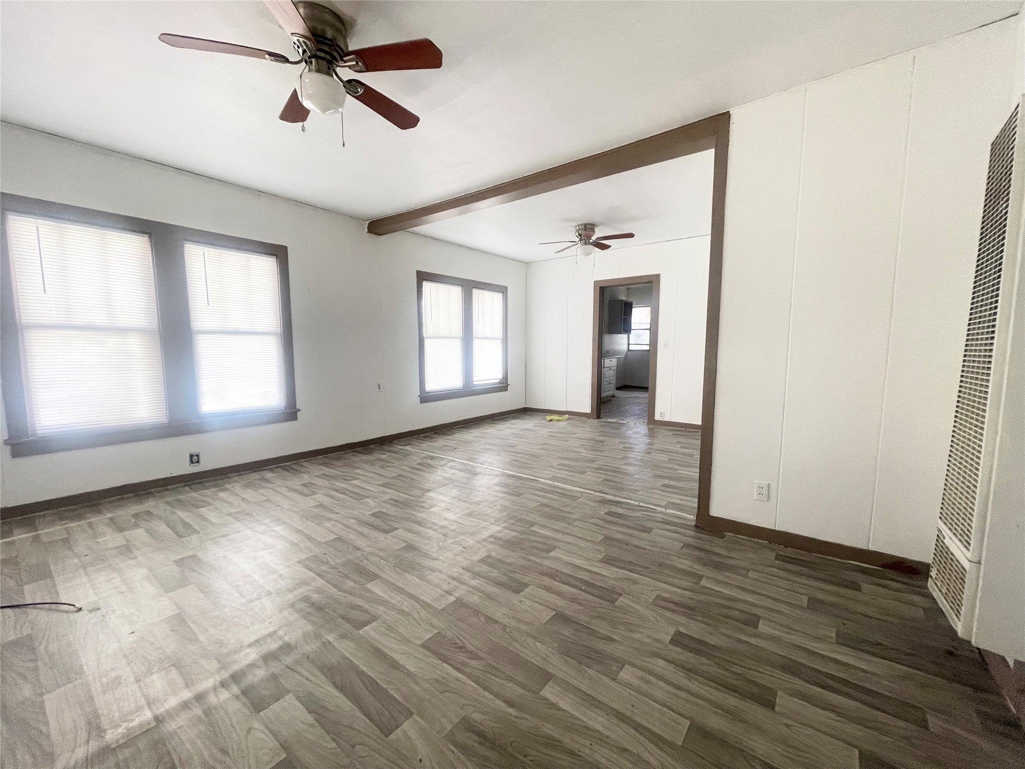 863 4th Street SW Paris TX 75460