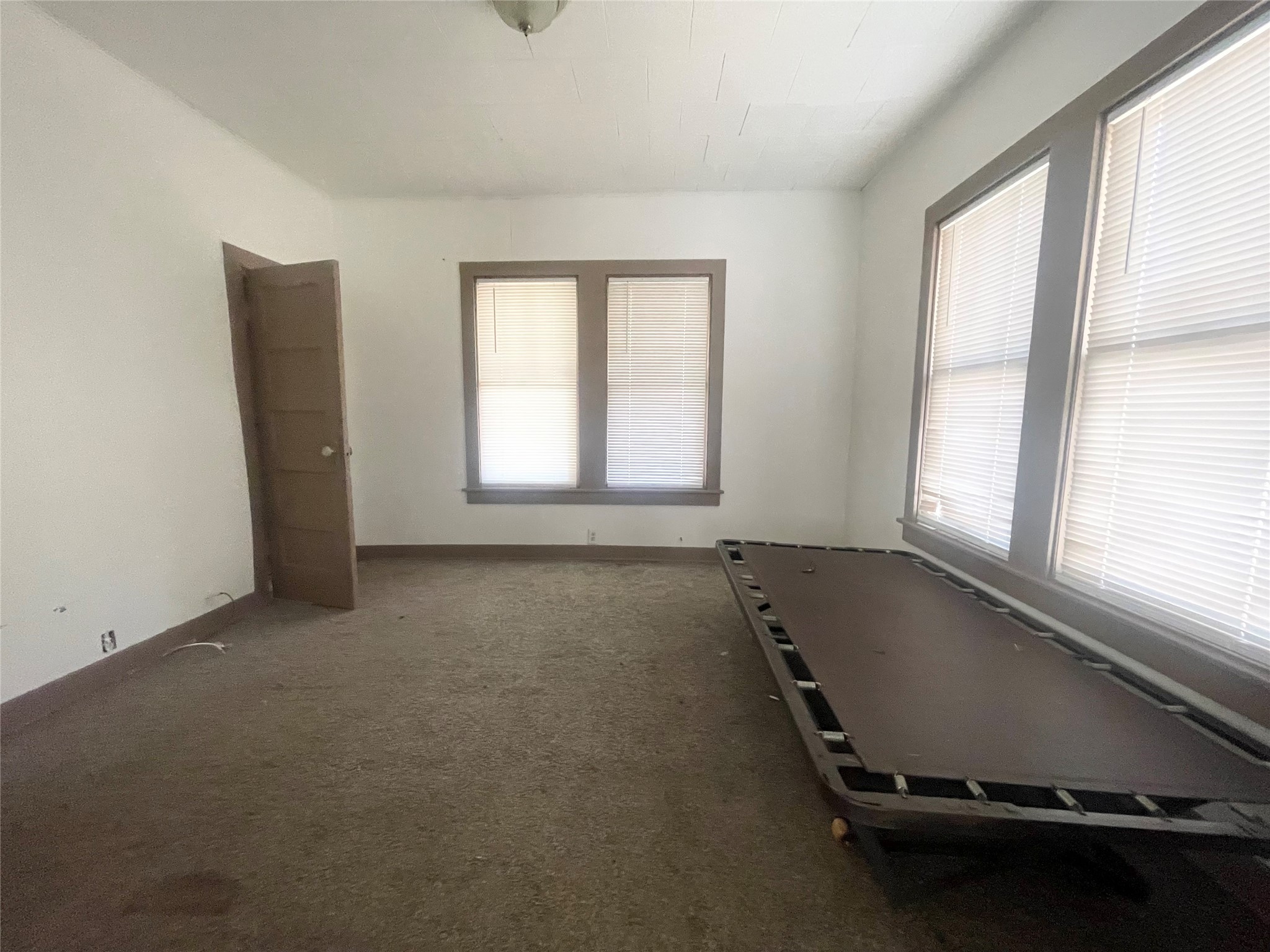 863 4th Street SW Paris TX 75460