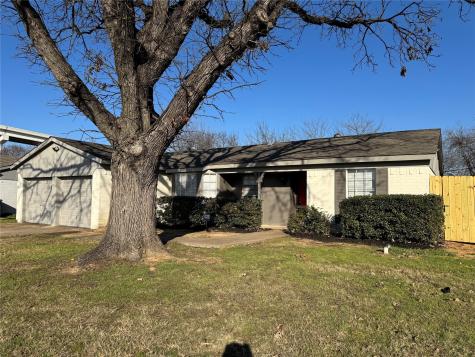 1413 Terbet Lane Fort Worth TX 76112
