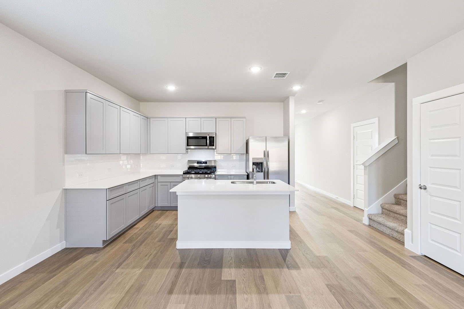 916 Mossy Oak Drive Alvarado TX 76009