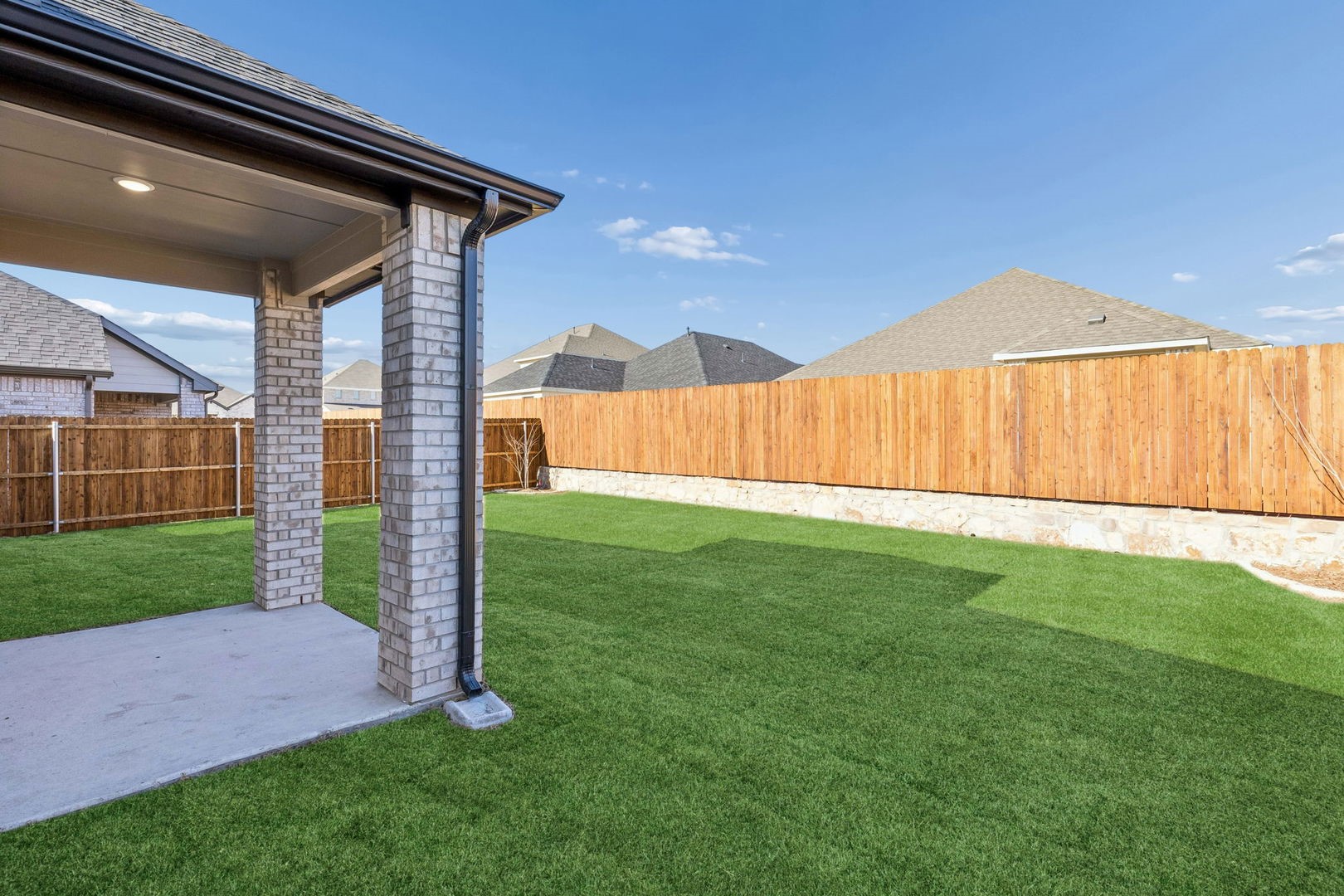 916 Mossy Oak Drive Alvarado TX 76009