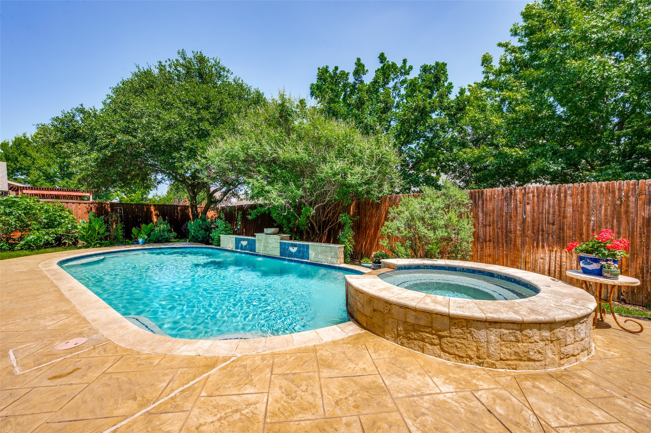 1212 Diamond Leaf Drive Corinth TX 76208