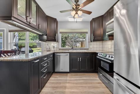 4043 Glenbrook Drive Arlington TX 76015