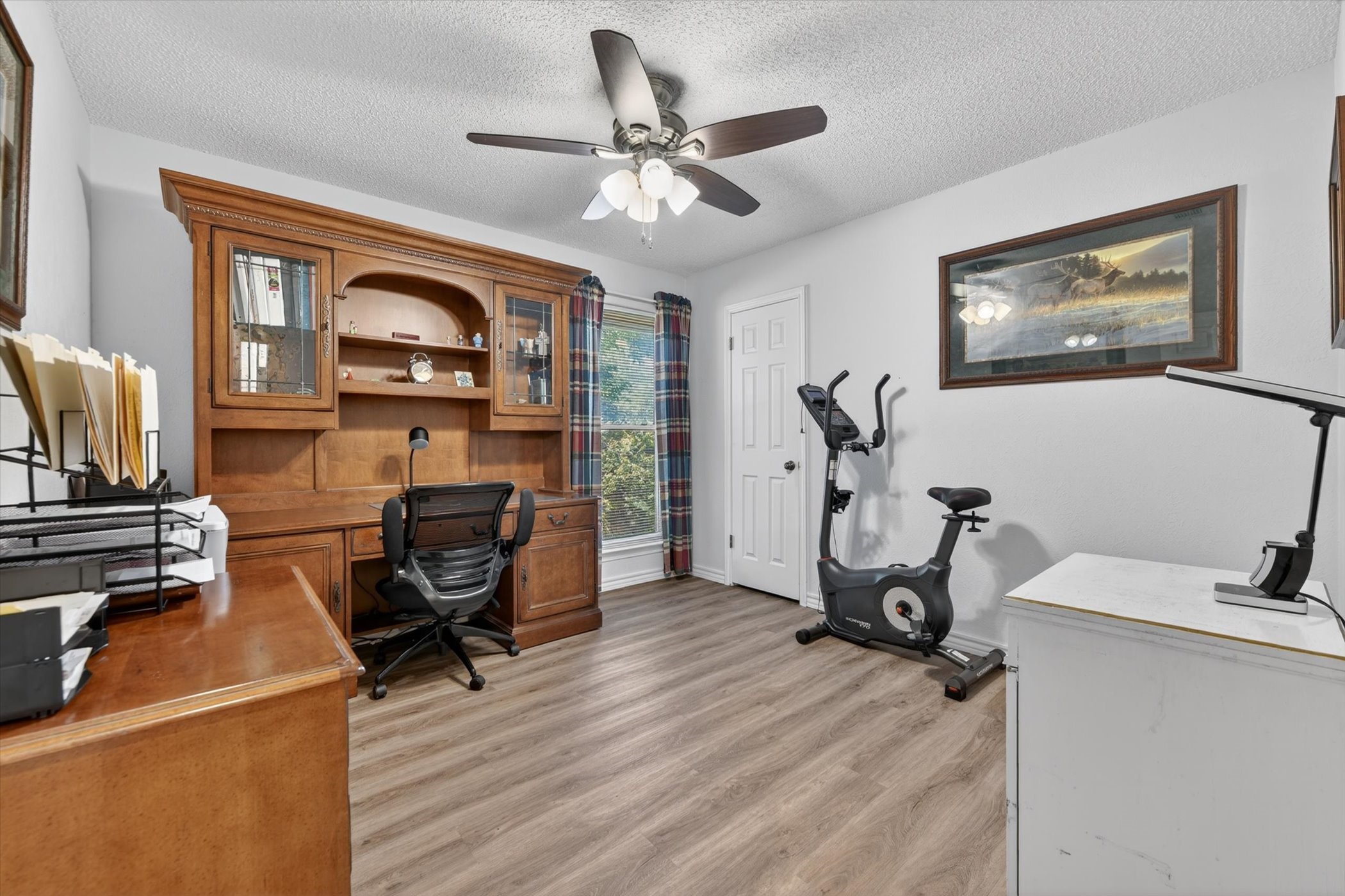 4043 Glenbrook Drive Arlington TX 76015
