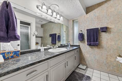 4043 Glenbrook Drive Arlington TX 76015
