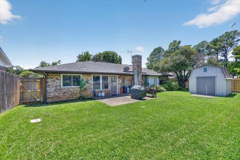 4043 Glenbrook Drive Arlington TX 76015
