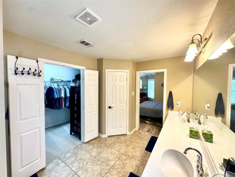 2721 Arabian Avenue Denton TX 76210