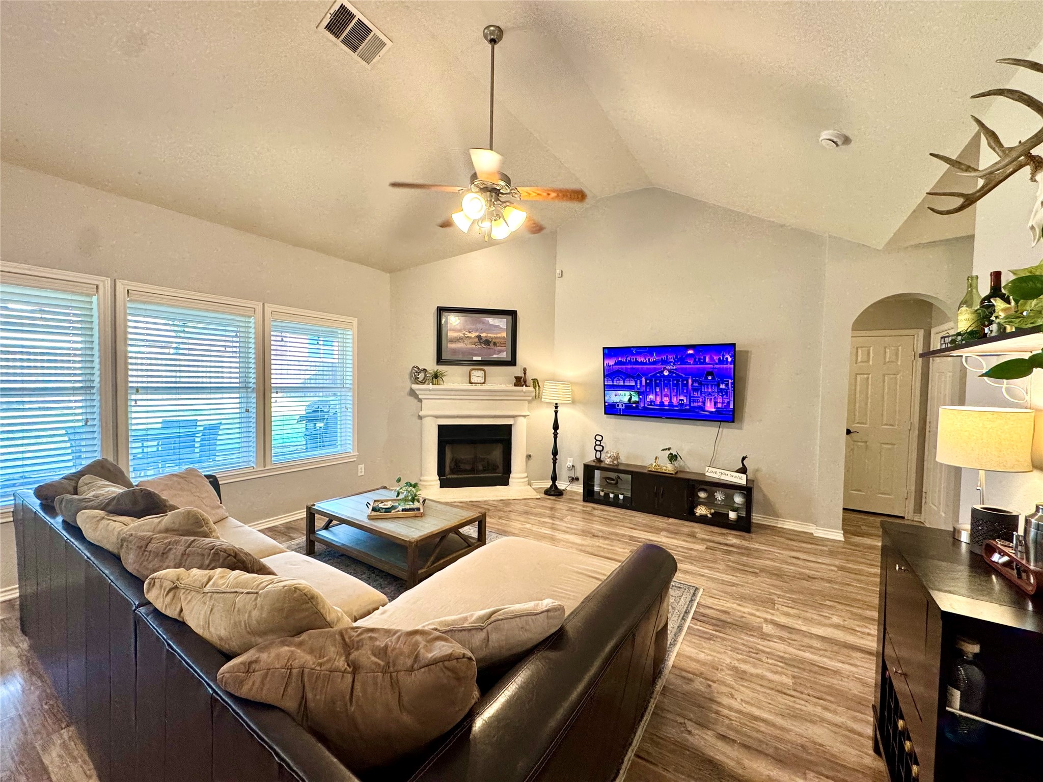 2721 Arabian Avenue Denton TX 76210