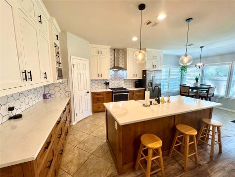 2721 Arabian Avenue Denton TX 76210
