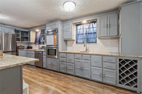 103 S San Jacinto Street Whitney TX 76692