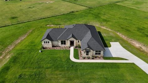 1099 Paradise Parkway Poolville TX 76487
