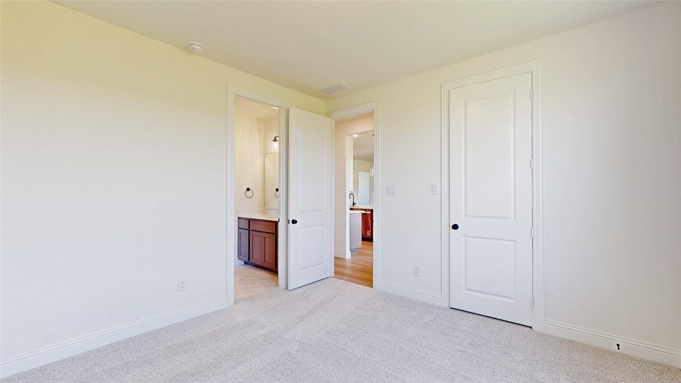 1099 Paradise Parkway Poolville TX 76487