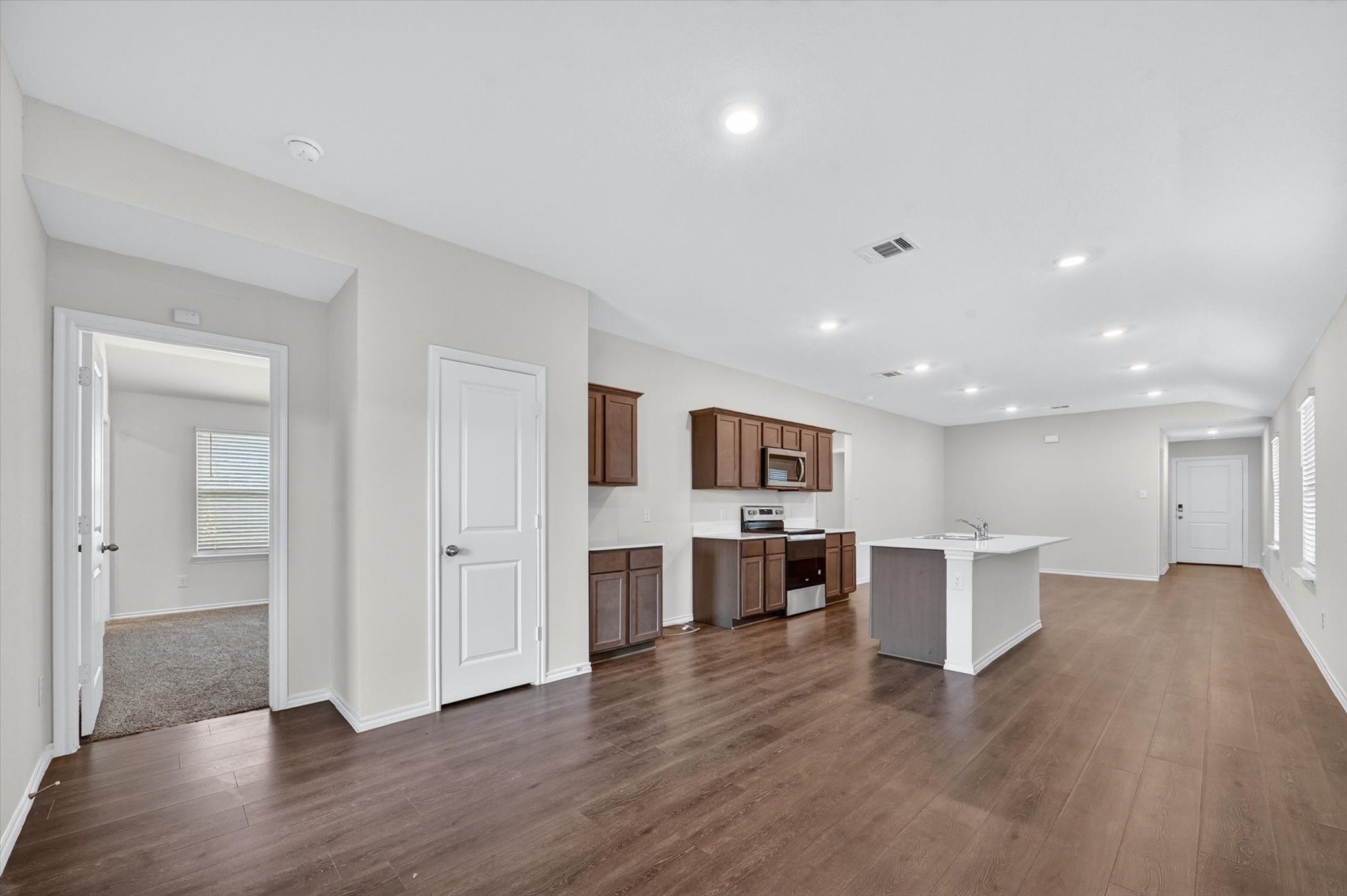 2566 Russell Street Crandall TX 75114