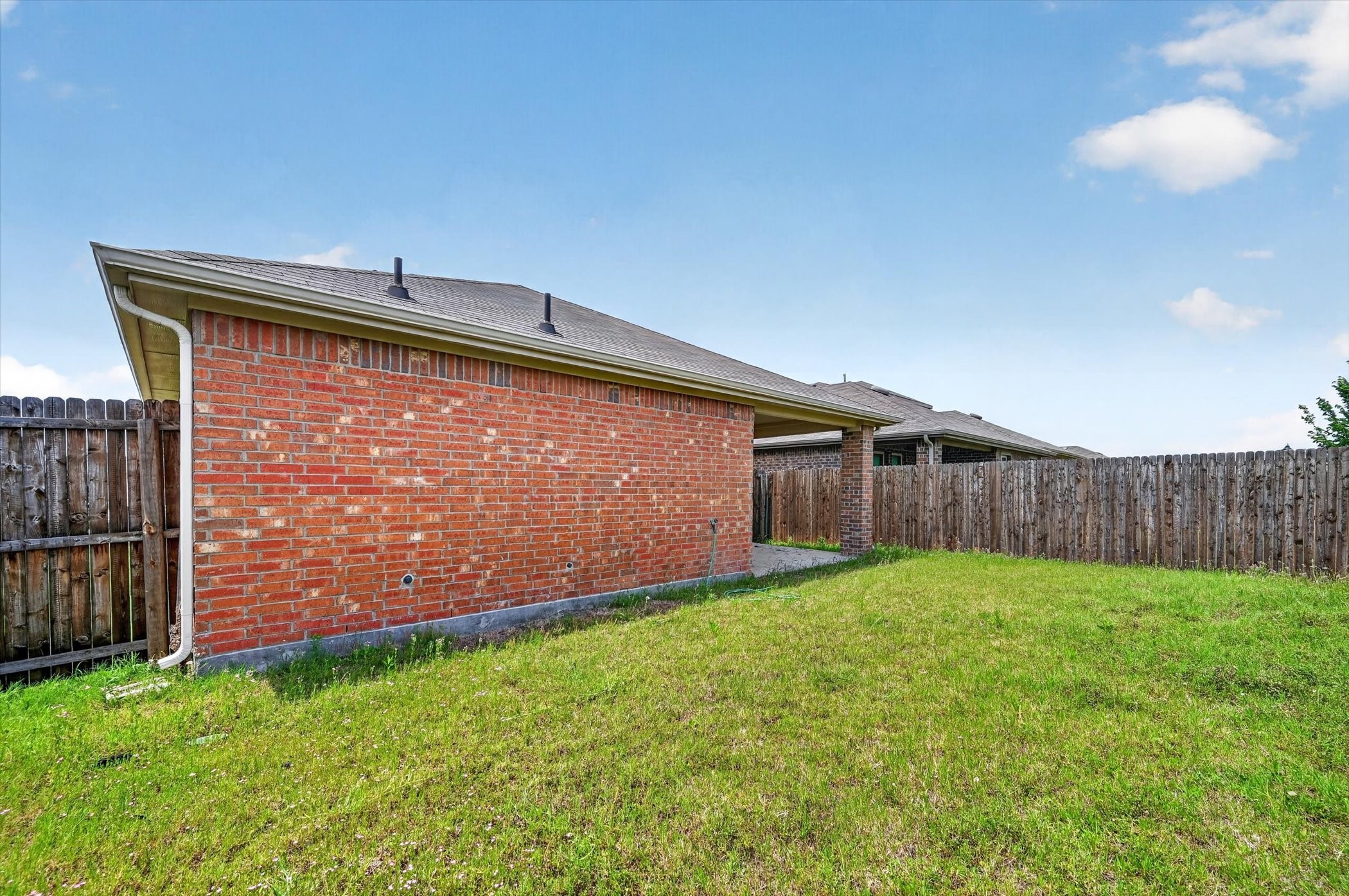 2566 Russell Street Crandall TX 75114