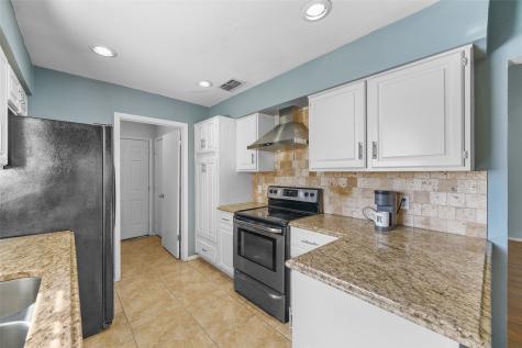 2127 Holt Road Arlington TX 76006