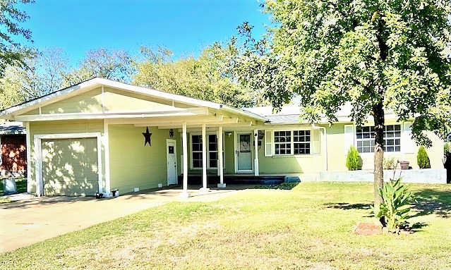 1703 W Brockett Street Sherman TX 75092