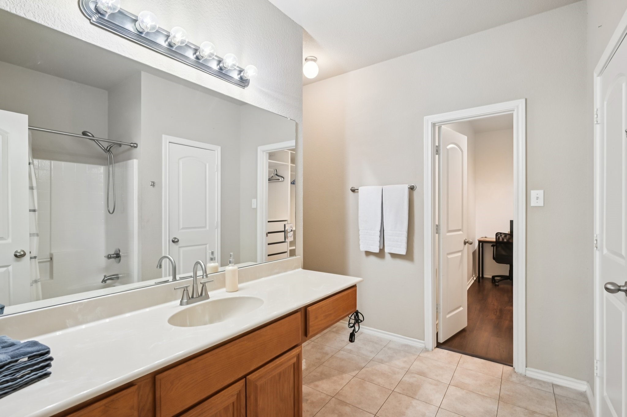 238 Old Spanish Trail Waxahachie TX 75167