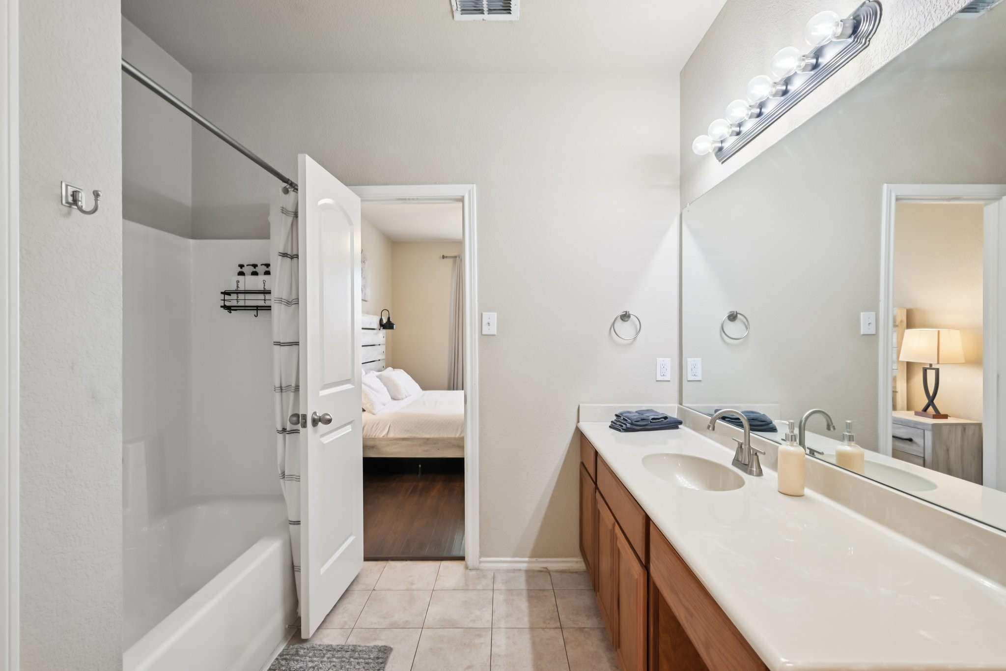 238 Old Spanish Trail Waxahachie TX 75167