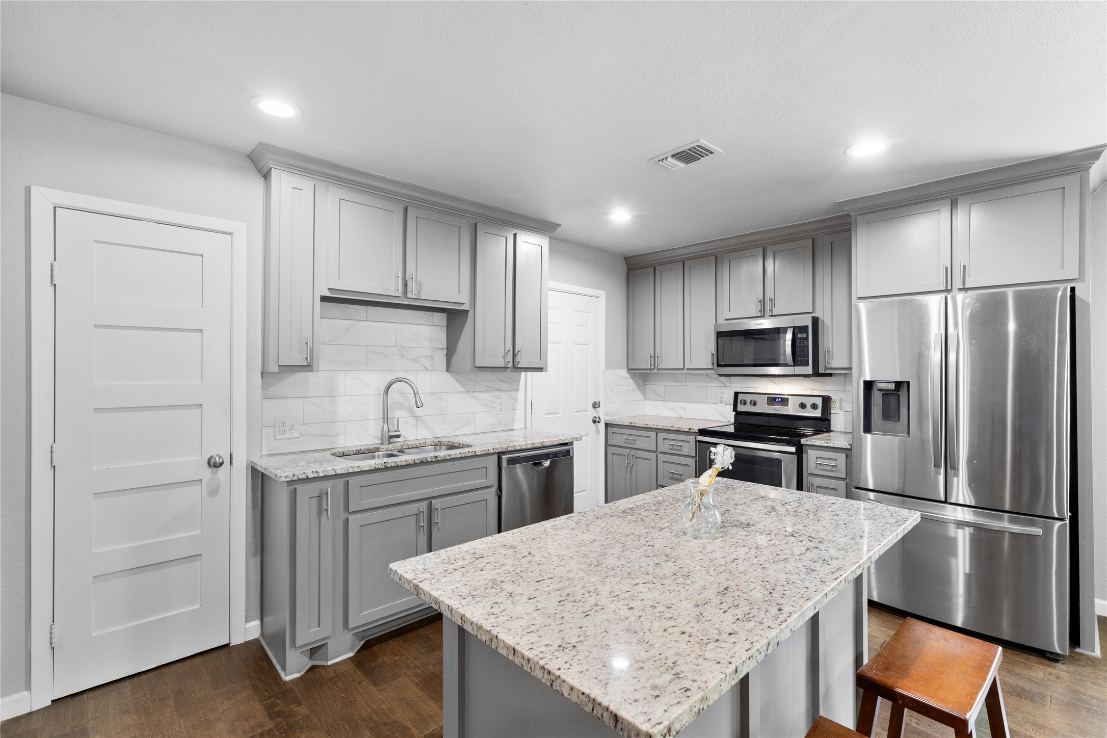 3925 Wind River Court Irving TX 75062
