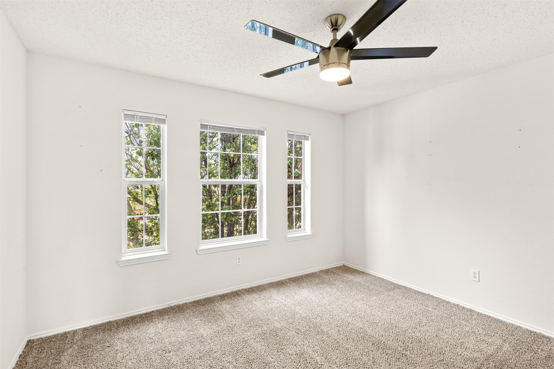 312 Elk Run Drive Fort Worth TX 76140
