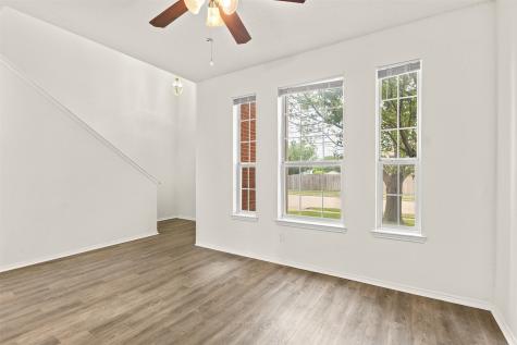 312 Elk Run Drive Fort Worth TX 76140