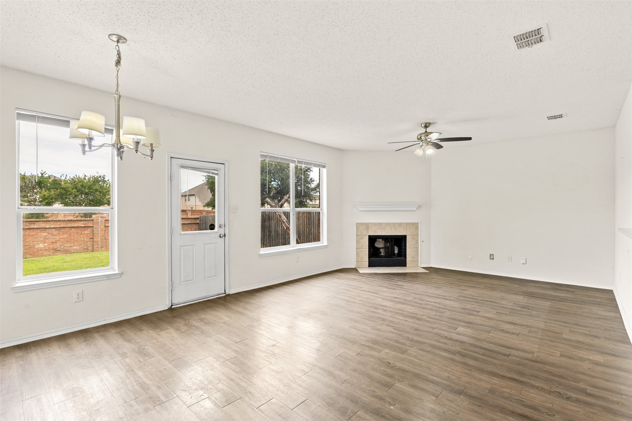 312 Elk Run Drive Fort Worth TX 76140
