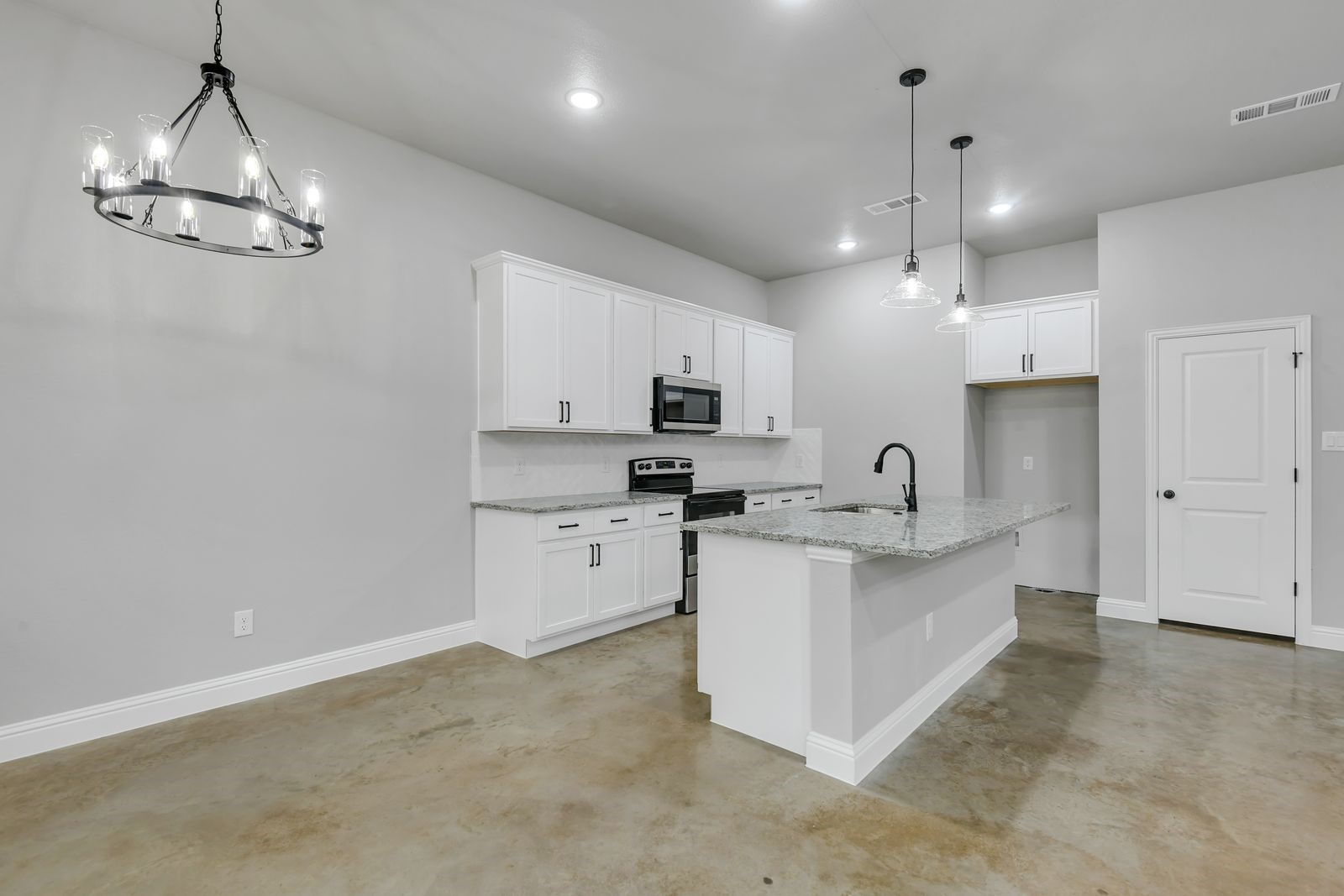 607 N Getzendaner Street Waxahachie TX 75165