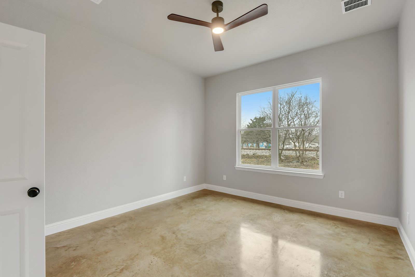 607 N Getzendaner Street Waxahachie TX 75165