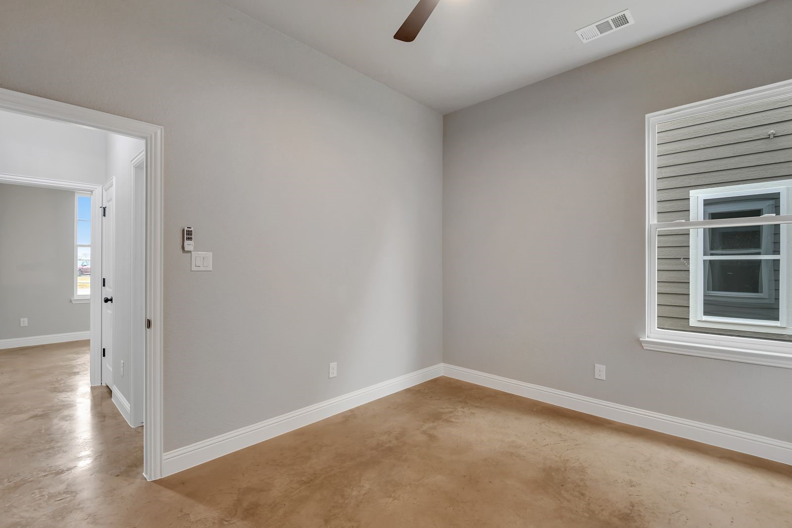 607 N Getzendaner Street Waxahachie TX 75165