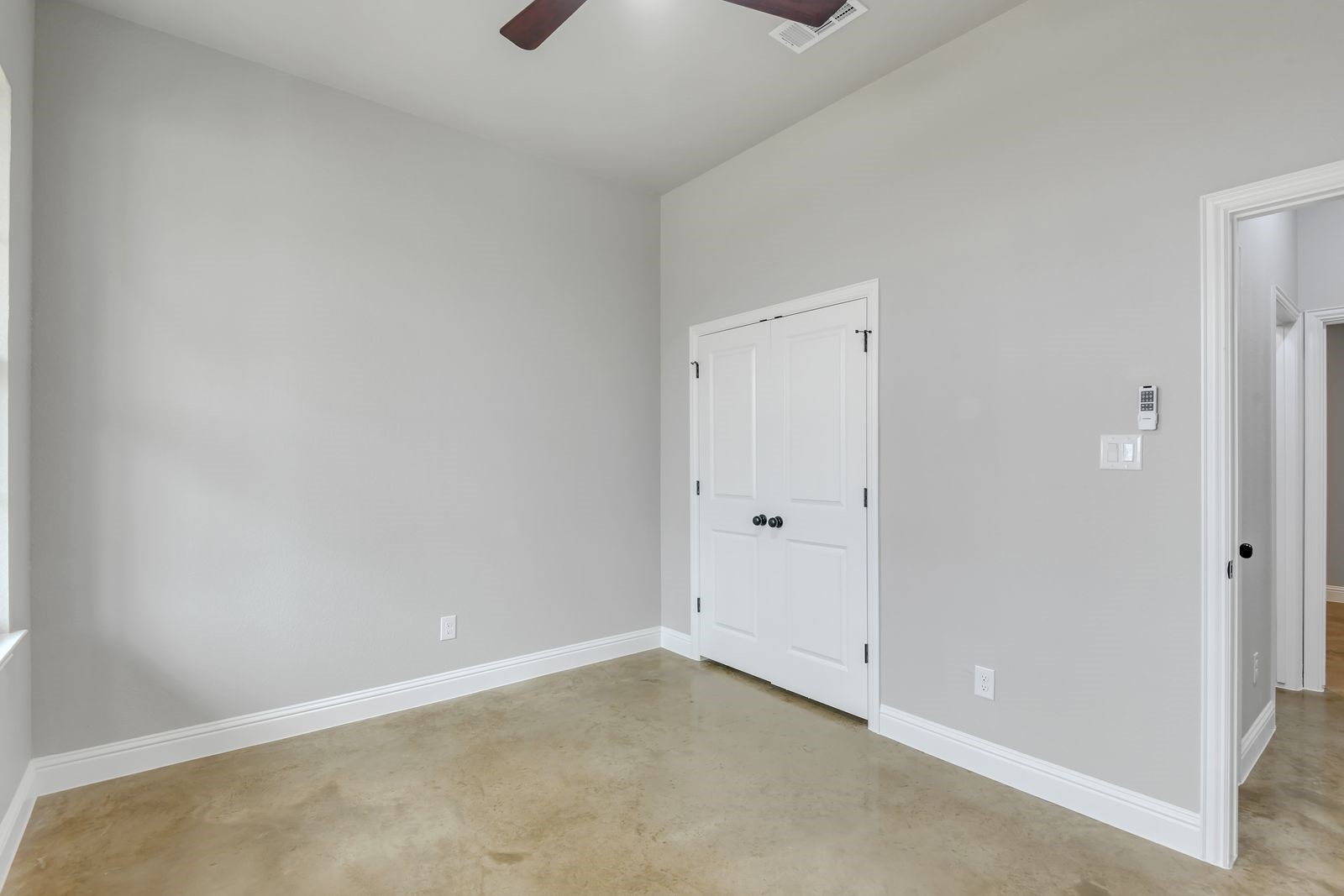 607 N Getzendaner Street Waxahachie TX 75165