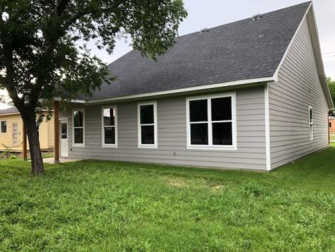 607 N Getzendaner Street Waxahachie TX 75165