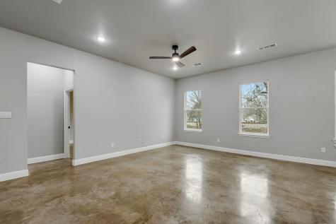 607 N Getzendaner Street Waxahachie TX 75165