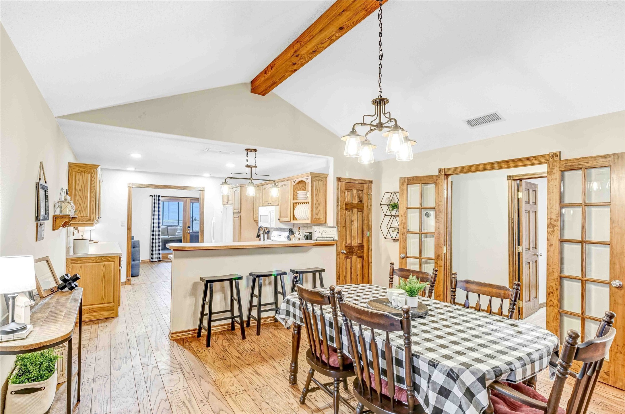 143 Winding Trail Holly Lake Ranch TX 75765