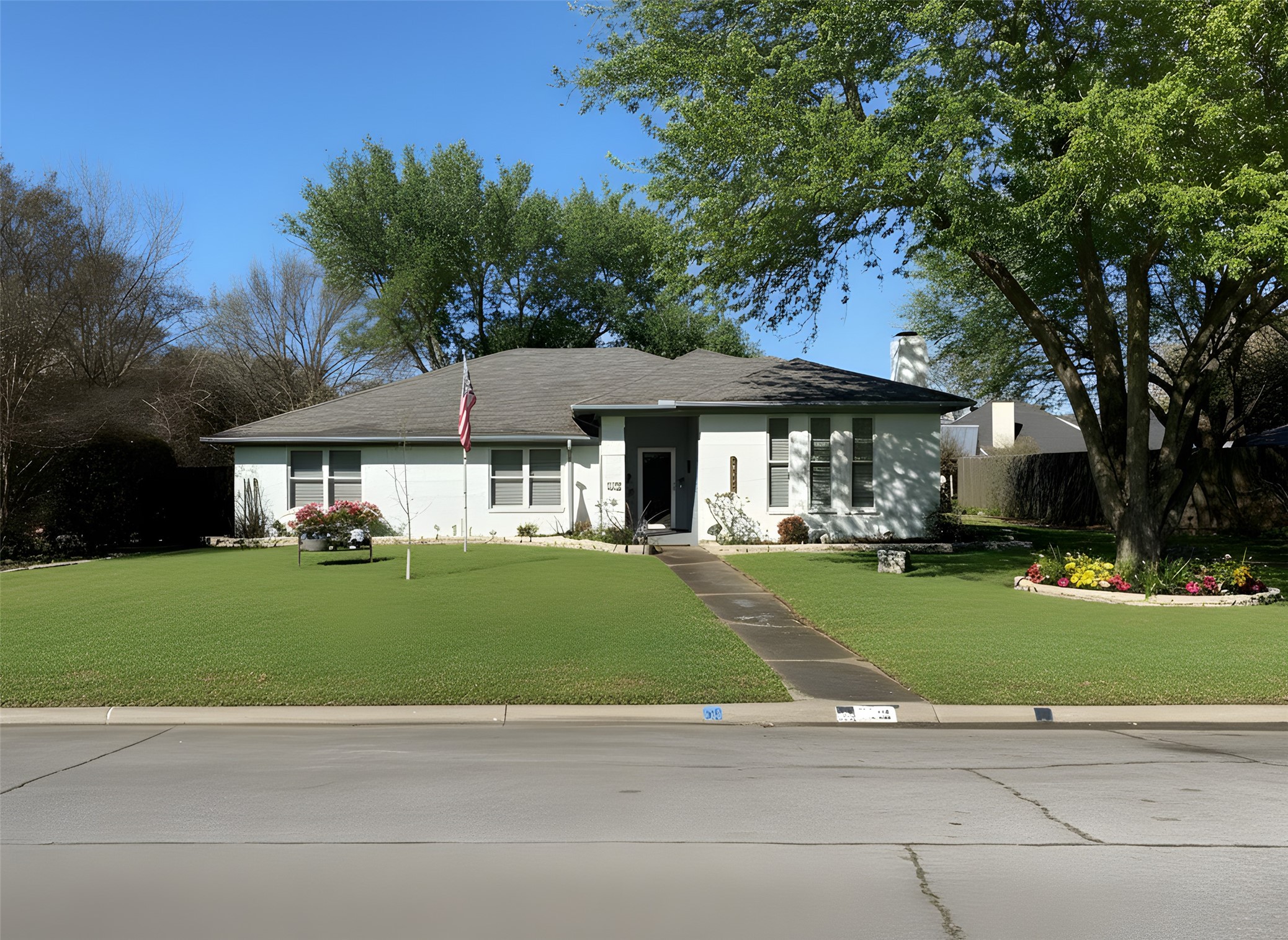 1529 E Windsor Drive Denton TX 76209