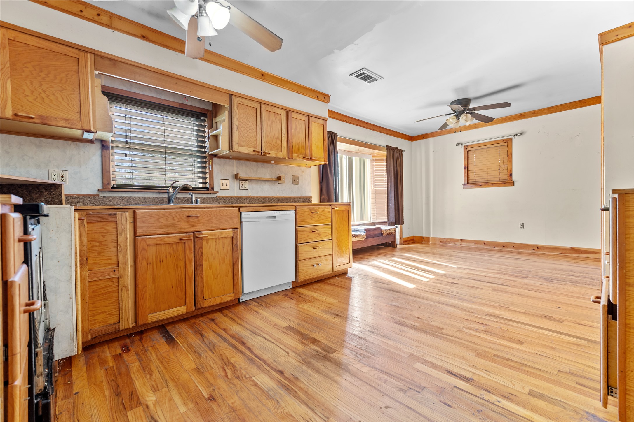 524 S Preston Street Wolfe City TX 75496