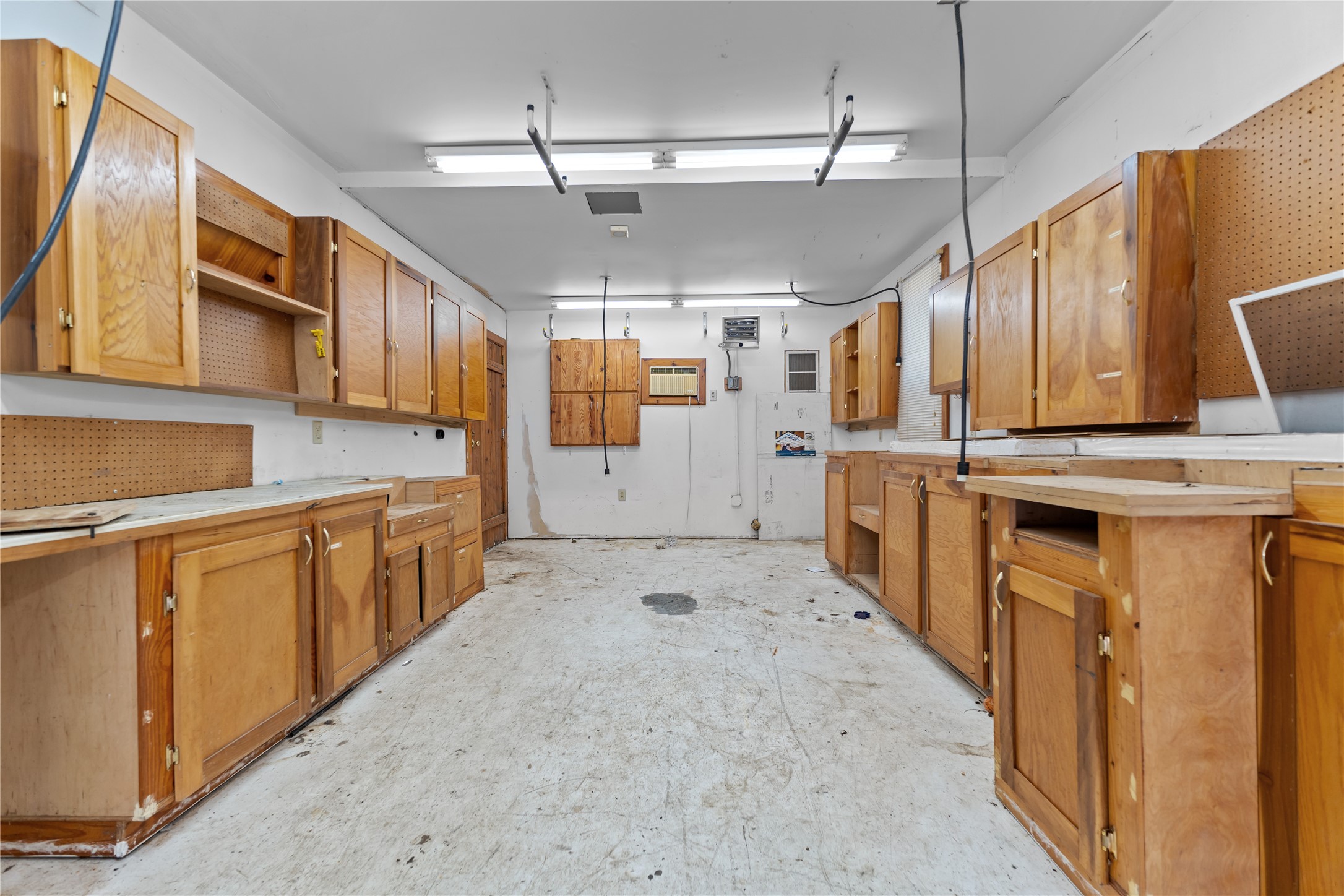 524 S Preston Street Wolfe City TX 75496