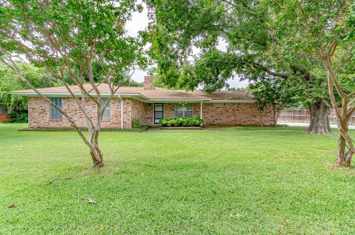 8120 Newman Drive North Richland Hills TX 76180