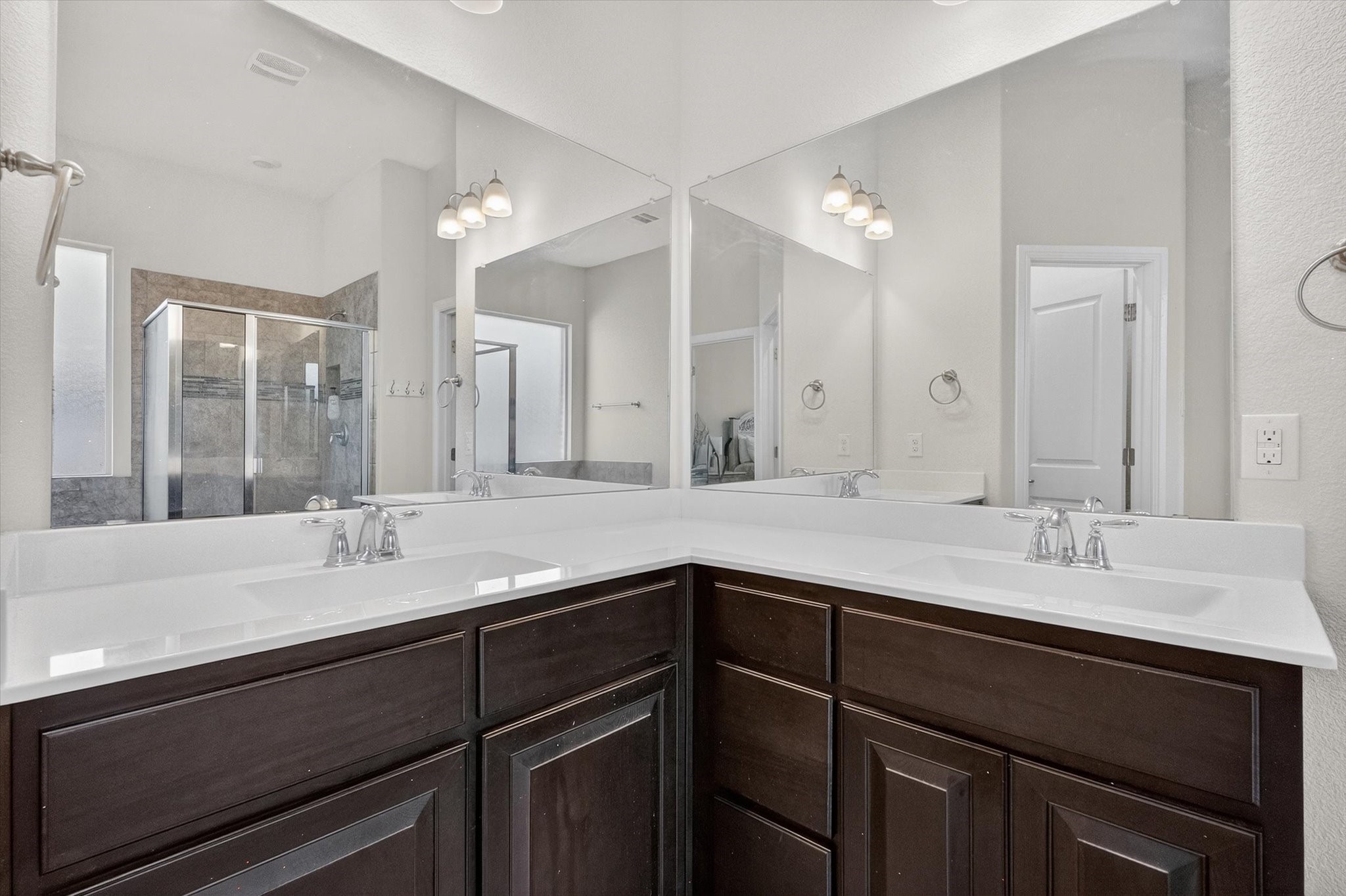 7815 Kettle Creek Drive Arlington TX 76001