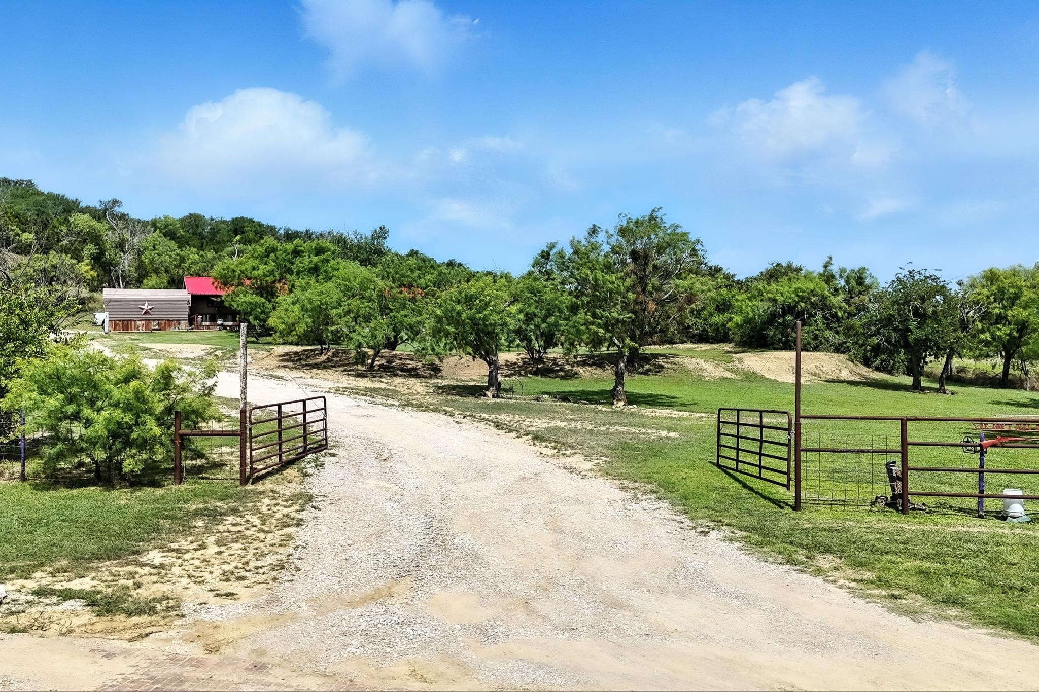 1105 S Commerce Street Ranger TX 76470