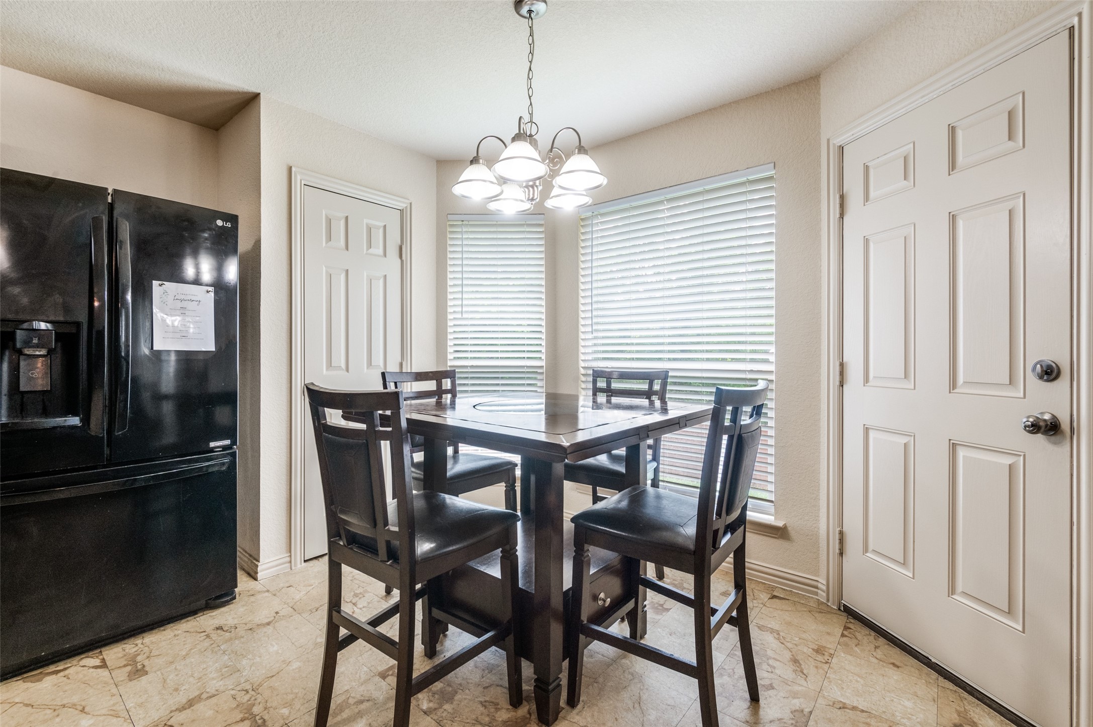 7813 Oak Garden Trail Dallas TX 75232