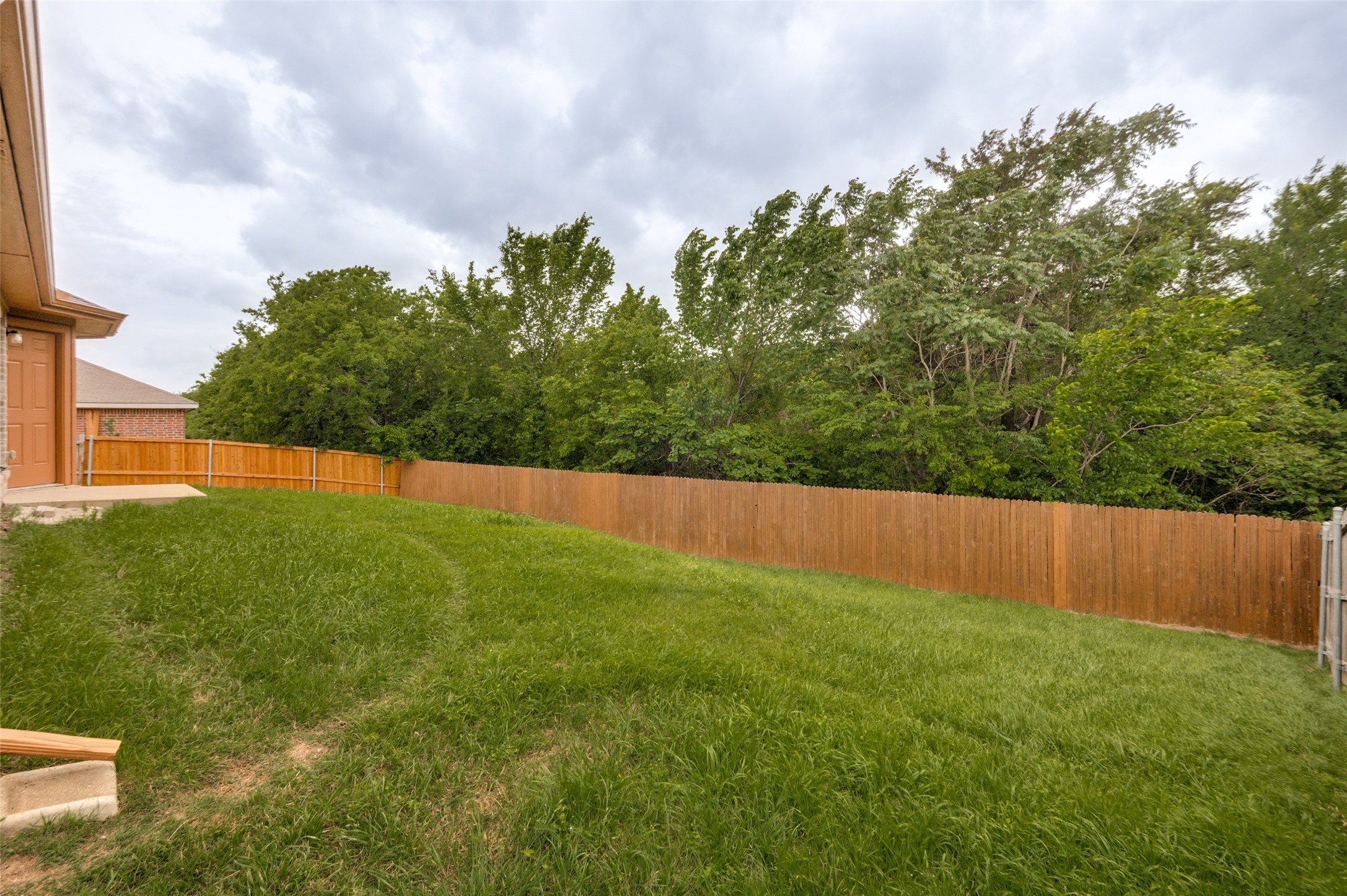 7813 Oak Garden Trail Dallas TX 75232