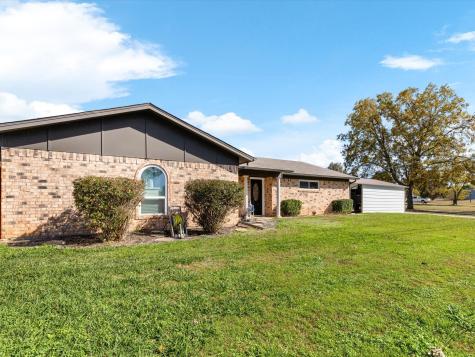 3801 Mountain Vista Drive Granbury TX 76048
