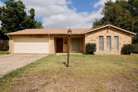 2812 Shasta Trail Fort Worth TX 76133