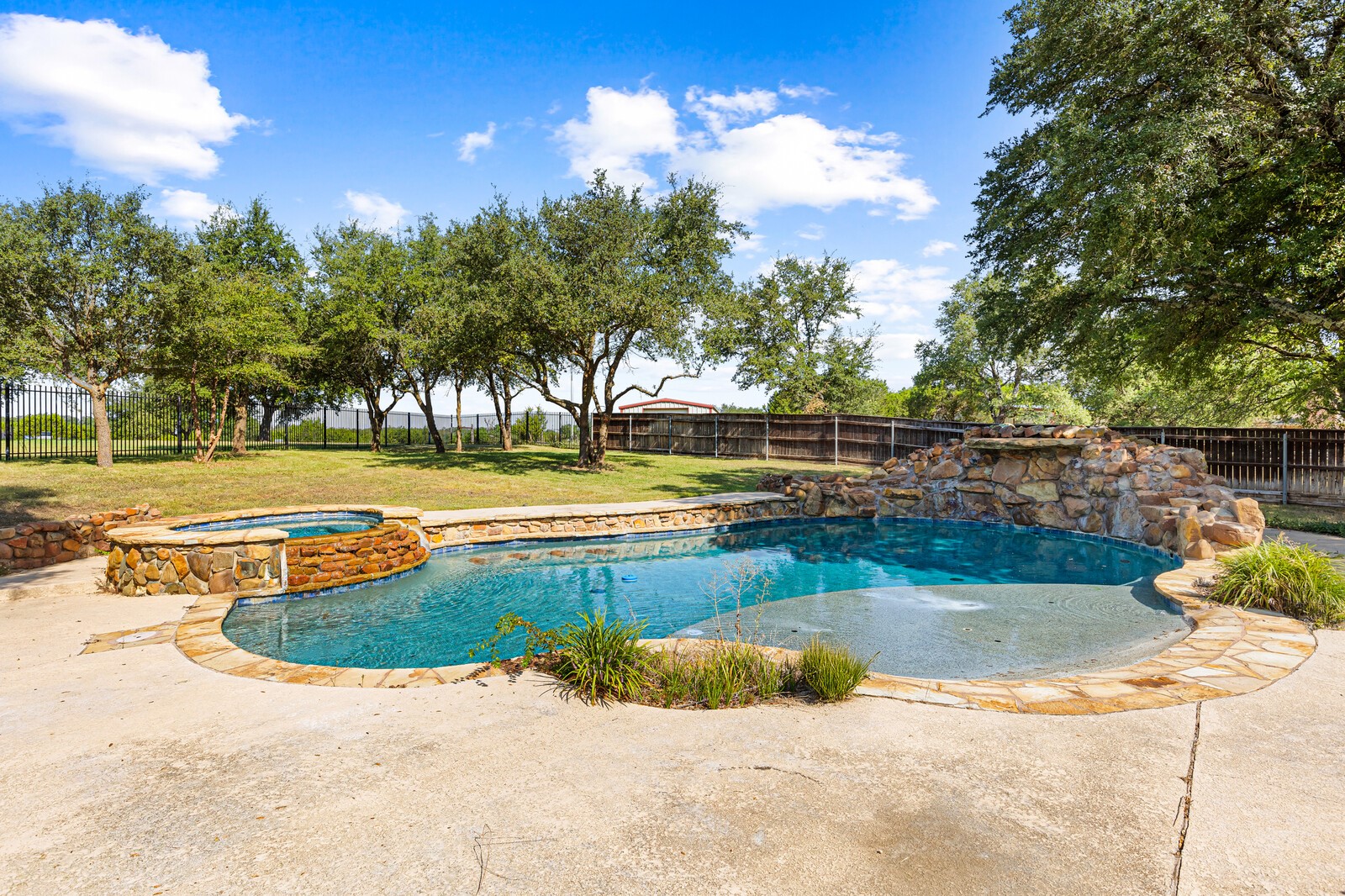 1865 Austin Hines Drive China Spring TX 76633