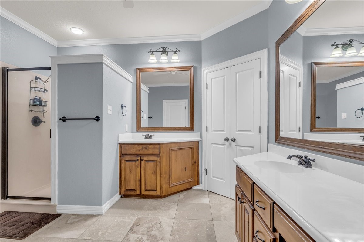 1865 Austin Hines Drive China Spring TX 76633