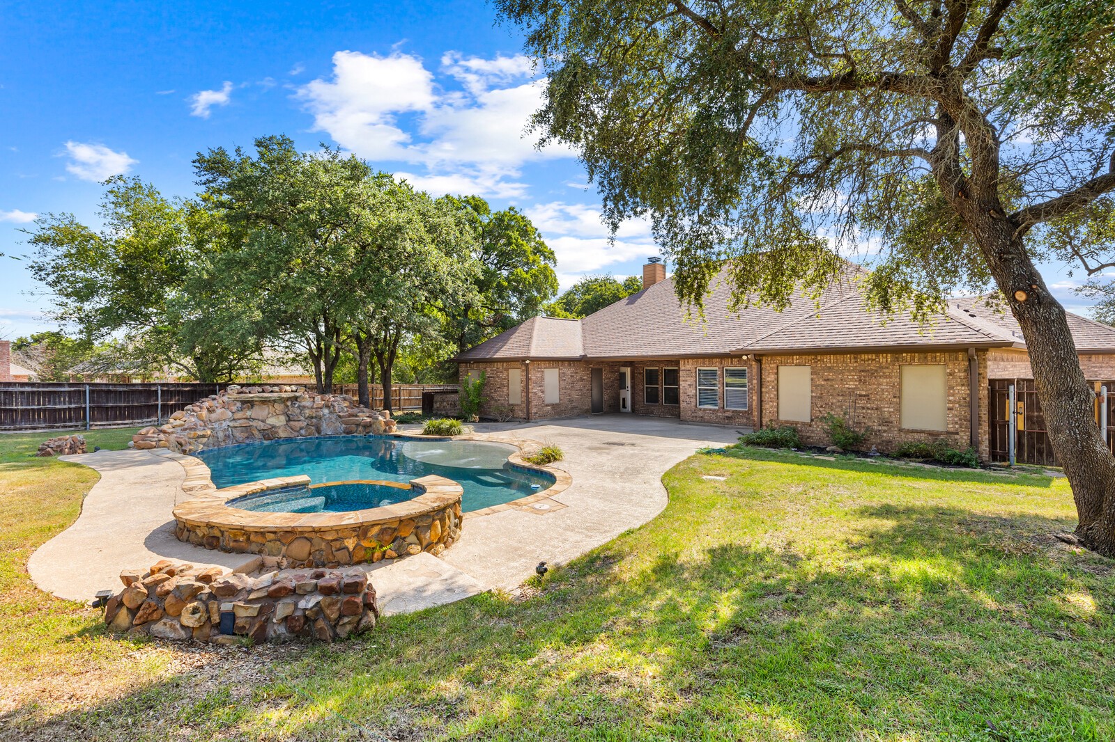 1865 Austin Hines Drive China Spring TX 76633