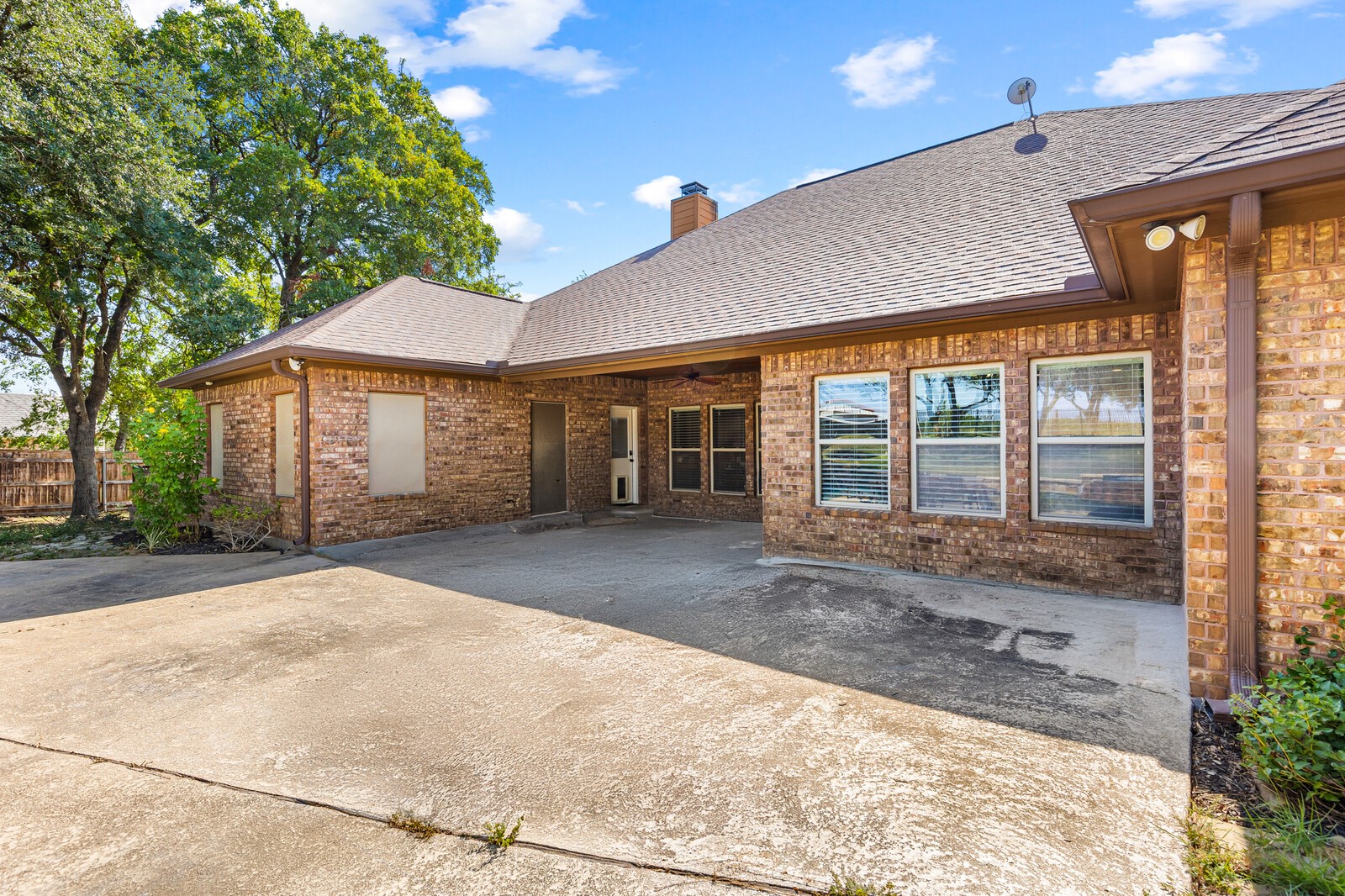 1865 Austin Hines Drive China Spring TX 76633